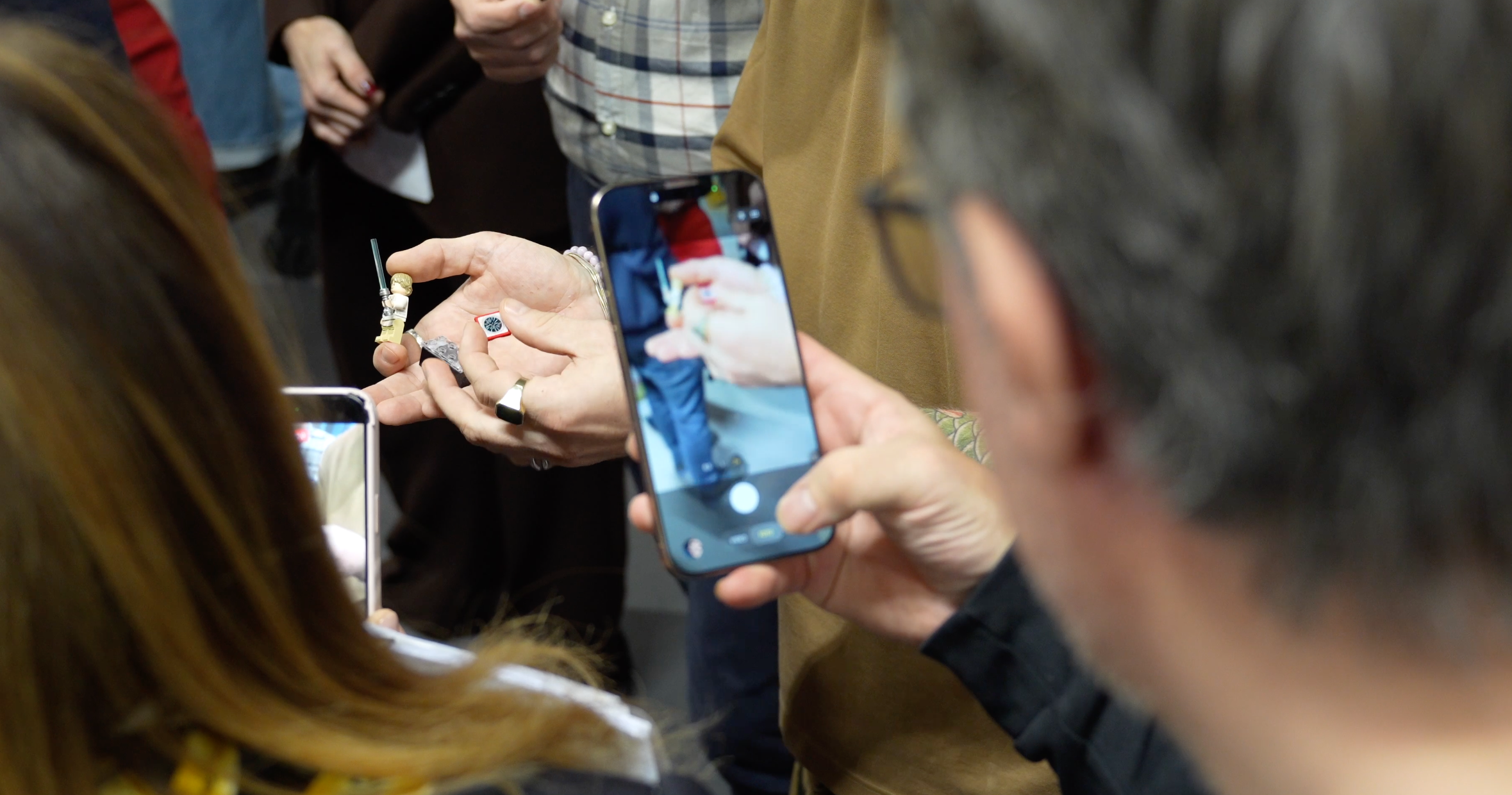 LEGO Pressekonferenz mit Smart Bricks und Pokémon